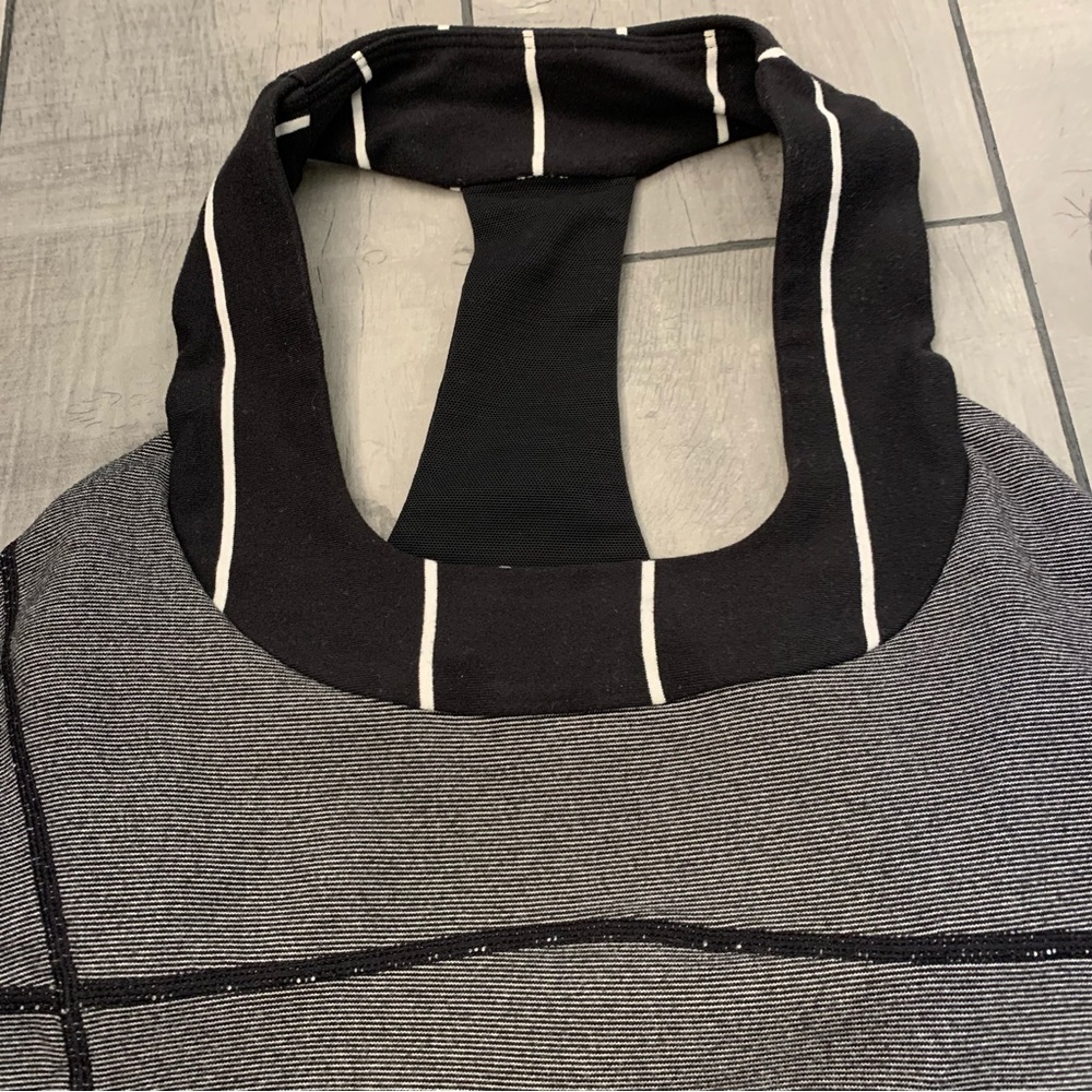 Lululemon scoopneck scoop neck tank size 4 black white grey racerback small xs - Picture 7 of 11